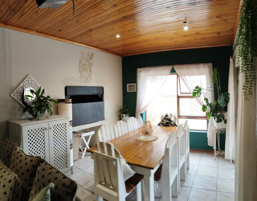 3 Bedroom Property for Sale in Strelitzia Park Eastern Cape